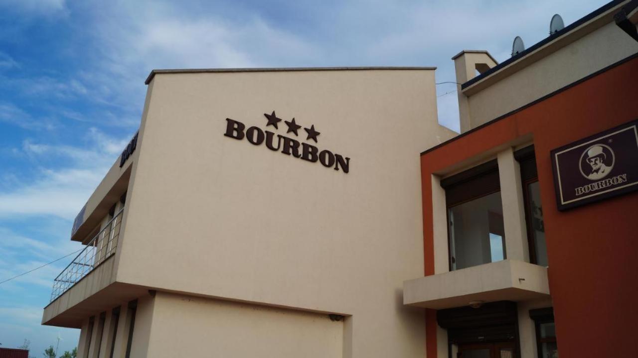 Hotel Bourbon ואמה וקה מראה חיצוני תמונה