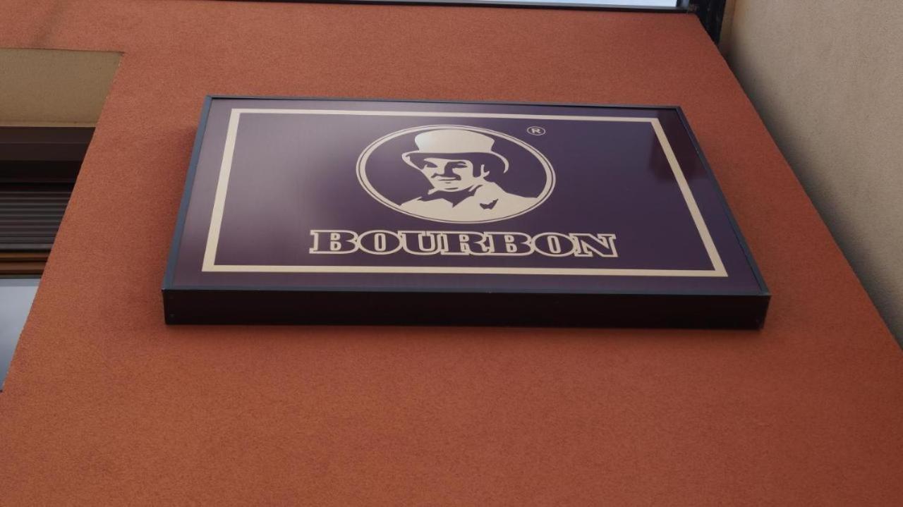 Hotel Bourbon ואמה וקה מראה חיצוני תמונה